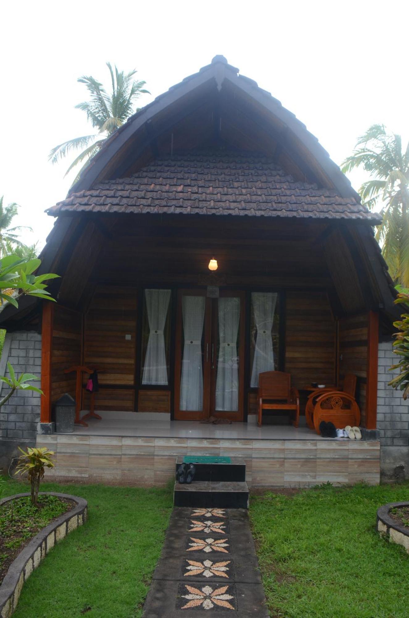 Mamaras Guest House Toyapakeh Exterior foto