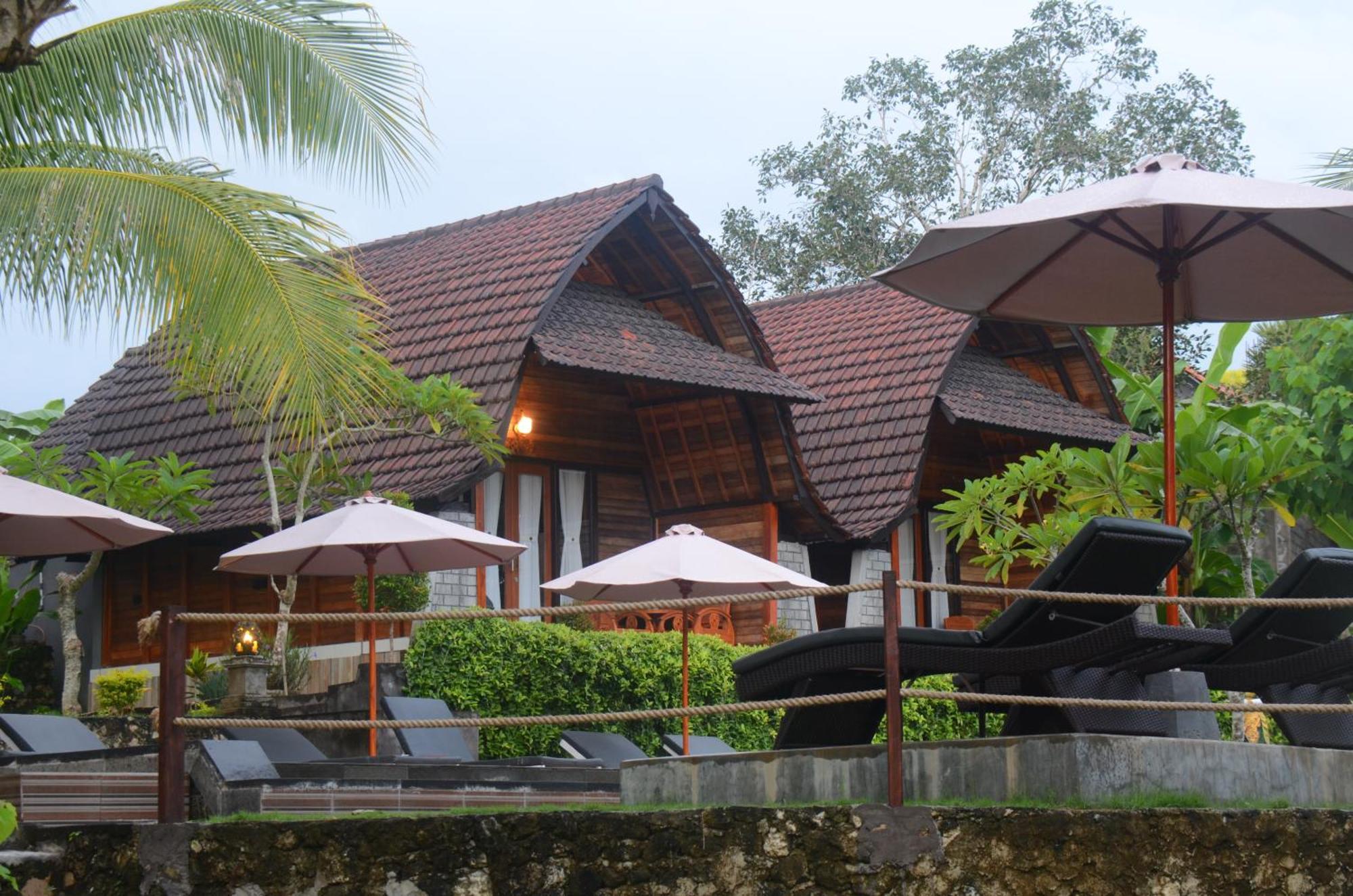 Mamaras Guest House Toyapakeh Exterior foto