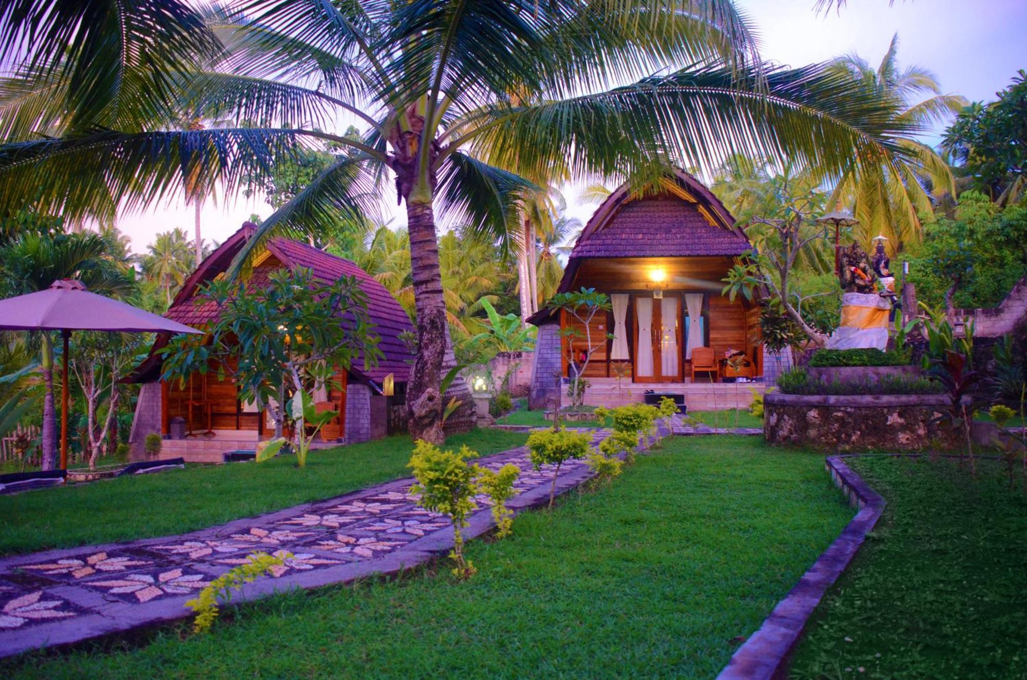 Mamaras Guest House Toyapakeh Exterior foto