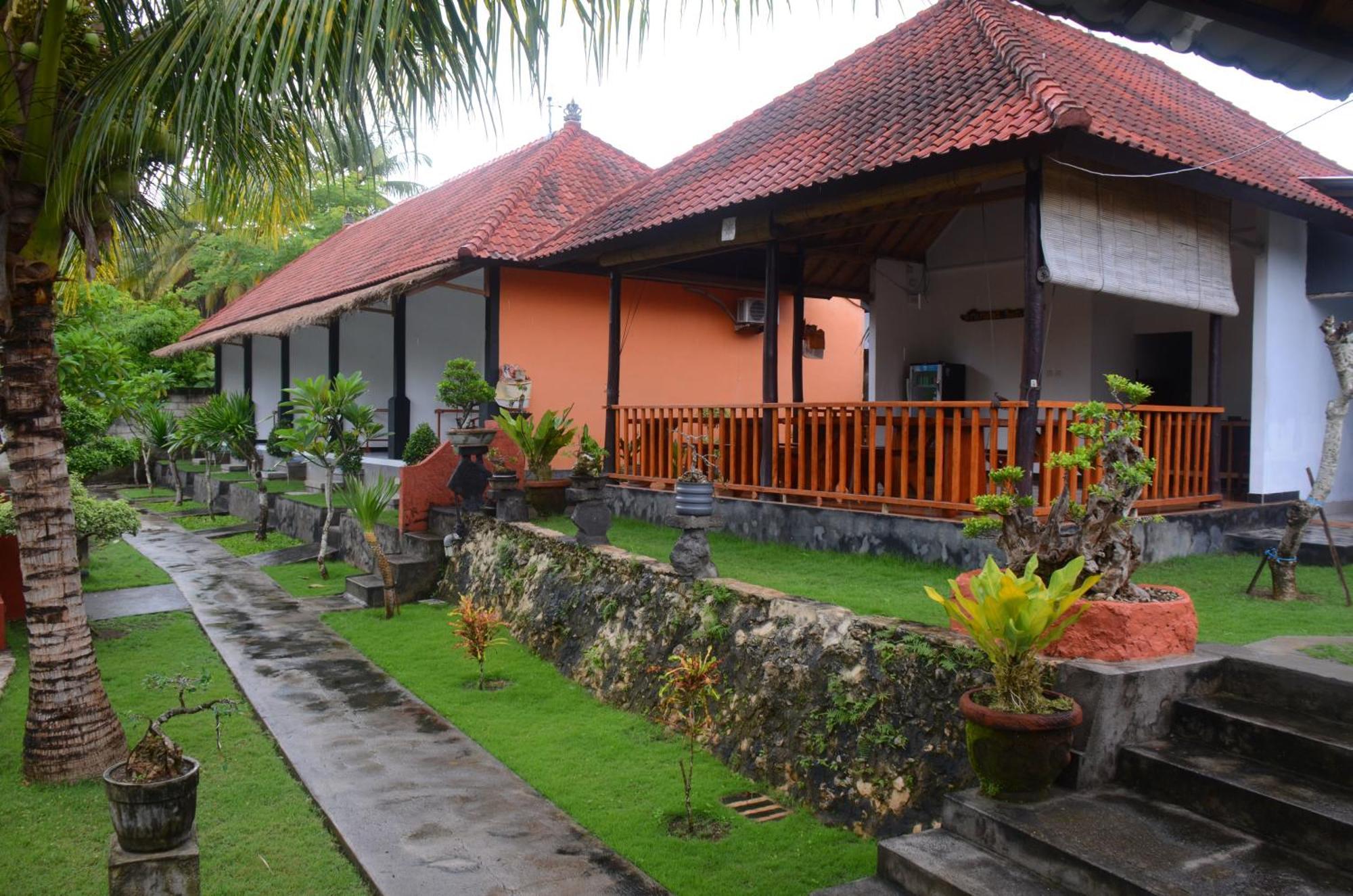 Mamaras Guest House Toyapakeh Exterior foto