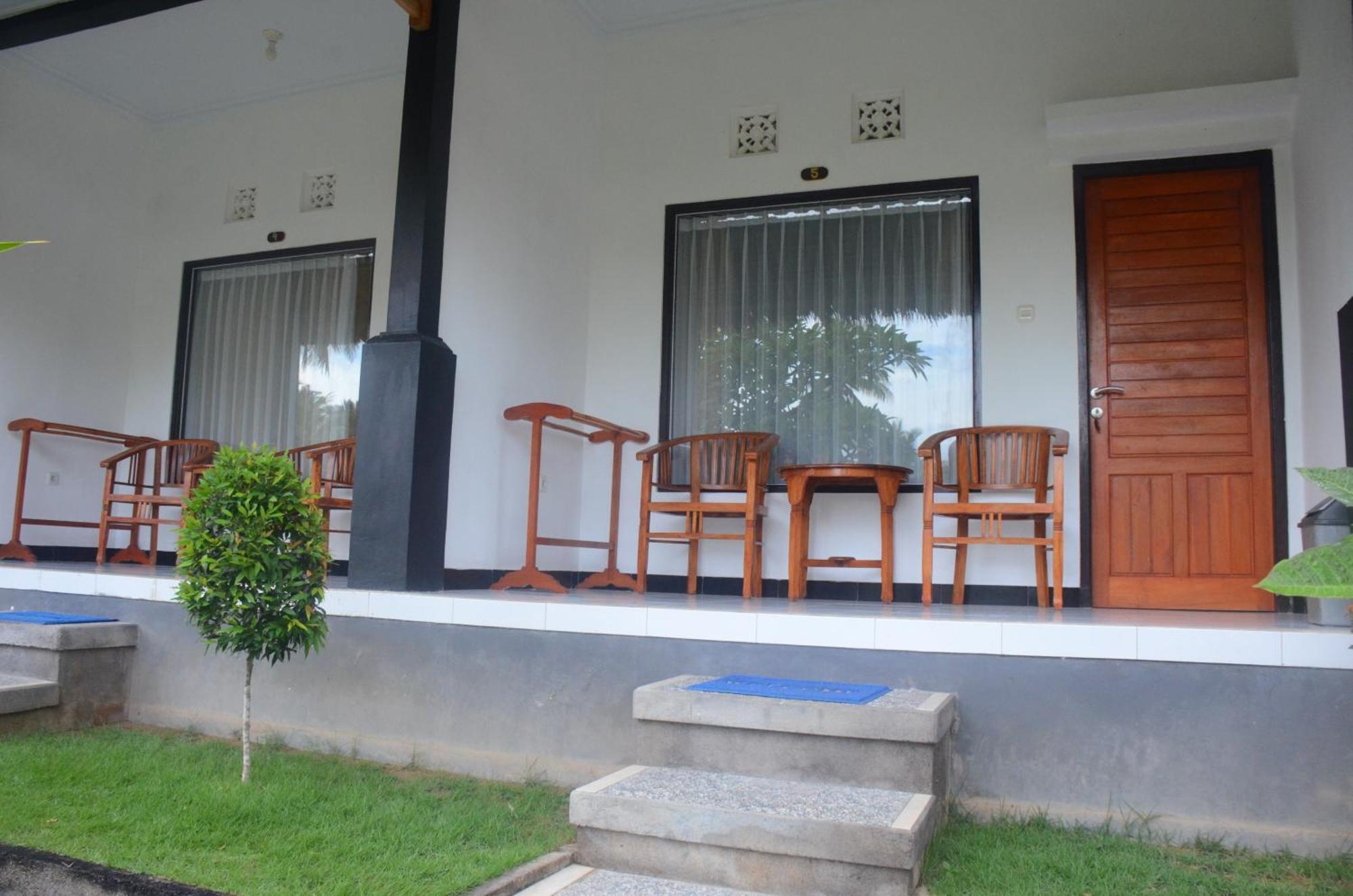 Mamaras Guest House Toyapakeh Exterior foto